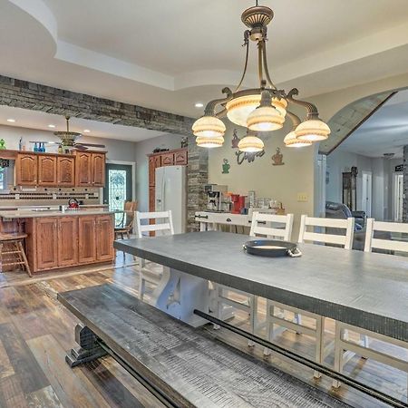 Spacious Group-Friendly Georgia Home On Lake Trenton Exterior photo