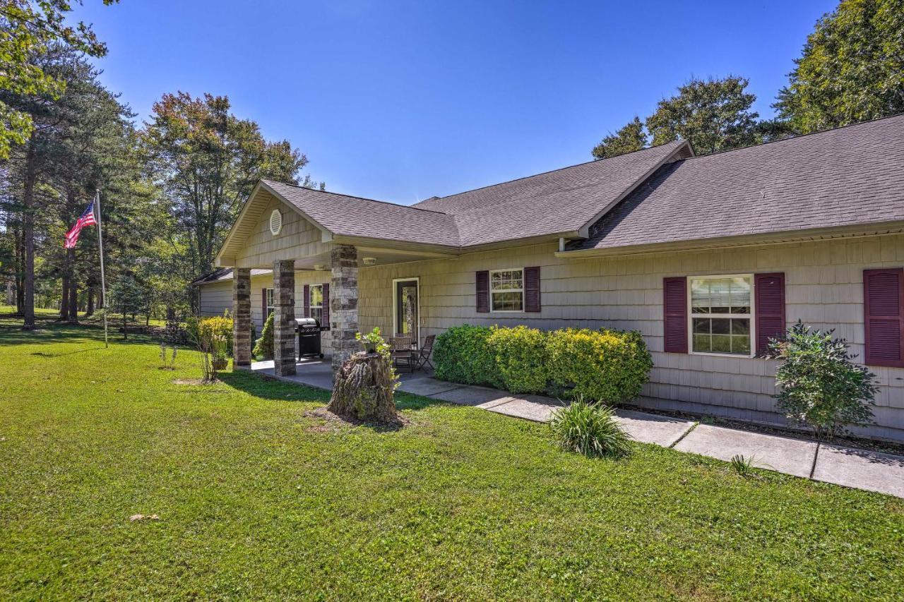 Spacious Group-Friendly Georgia Home On Lake Trenton Exterior photo